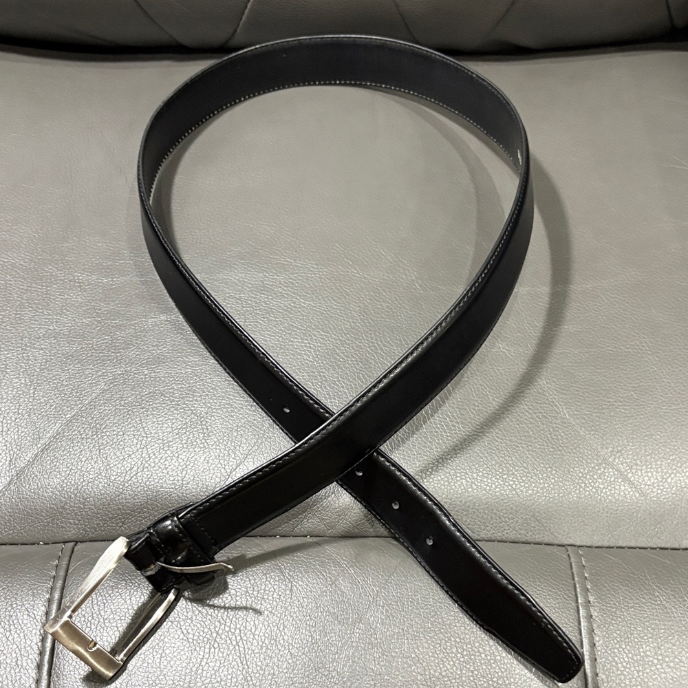 BOSCA Black Leather Belt Size 36